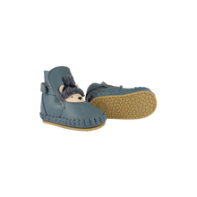 Load image into Gallery viewer, Polar Bear Junus Booties