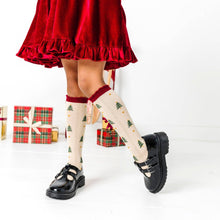 Load image into Gallery viewer, Tree Farm Scalloped Knee Socks