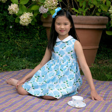 Load image into Gallery viewer, Hydrangea Peter Pan Collar Dress