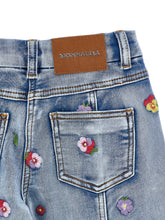 Load image into Gallery viewer, Floral Denim Jeans