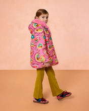 Load image into Gallery viewer, Castle Printed Puffer Jacket