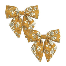 Load image into Gallery viewer, Liberty of London Hair Bow Pigtail Set with Ties - Medium