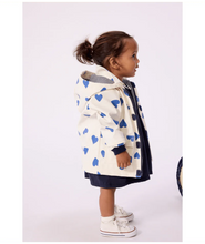 Load image into Gallery viewer, Petit Bateau Raincoat - Blue Hearts