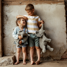 Load image into Gallery viewer, Senger Naturwelt Large or Small Elephant