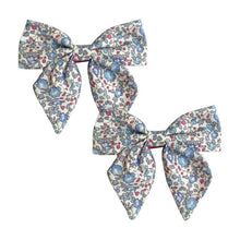 Load image into Gallery viewer, Liberty of London Hair Bow Pigtail Set with Ties - Medium