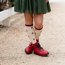 Load image into Gallery viewer, Tree Farm Scalloped Knee Socks