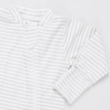 Load image into Gallery viewer, Elephant Print Nesting Box