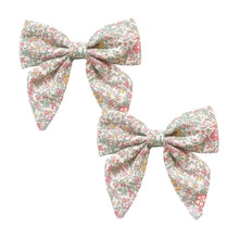 Load image into Gallery viewer, Liberty of London Hair Bow Pigtail Set with Ties - Medium
