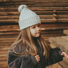 Load image into Gallery viewer, Donsje Poppom Hat