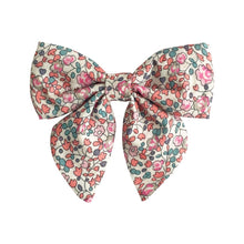 Load image into Gallery viewer, Medium Bow with Tails - Pigtails Set