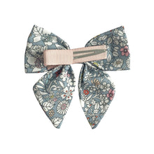 Load image into Gallery viewer, Medium Bow with Tails - Pigtails Set