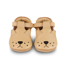 Load image into Gallery viewer, Donsje Blinc Baby Lion Shoes
