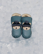 Load image into Gallery viewer, Polar Bear Junus Booties
