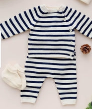 Load image into Gallery viewer, Petit Bateau 2-Piece Stripe Baby Set
