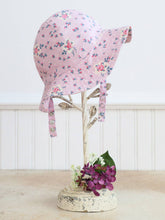 Load image into Gallery viewer, Cutie Baby Hat - Lavender
