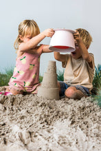 Load image into Gallery viewer, Quut Alto - Sandcastle builder. Beach and Sand Toy.
