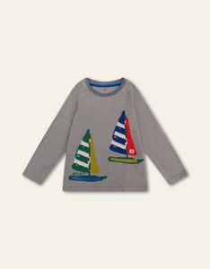grey tee shirt with sailboats
