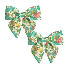Load image into Gallery viewer, Liberty of London Hair Bow Pigtail Set with Ties - Medium
