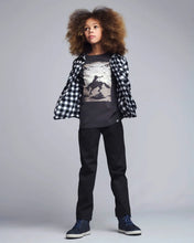 Load image into Gallery viewer, Graphic Long Sleeve
