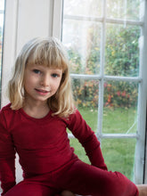 Load image into Gallery viewer, Serendipity Organics Solid Leggings
