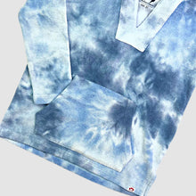 Load image into Gallery viewer, Appaman Baja Pullover- Sky Tie-Dye
